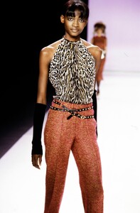 1551555660_oluchionweagbajo002-----.thumb.jpg.5c173441af38b6e5c1520701afe3ffab.jpg