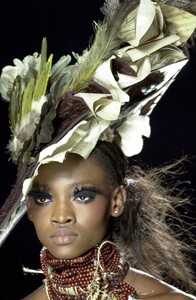 1570159995_oluchionweagbadi0016------.thumb.jpg.dd15edd18775f3ddcd8cf19100aacc85.jpg