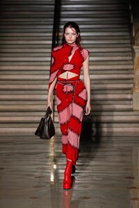 1703161133_AltuzarraPOF22027.thumb.jpg.88c41781a326fb70c3db553a8a16eaf1.jpg