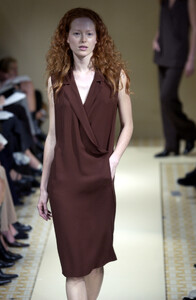 1816962111_Hermes2002WomenRTW50.thumb.jpg.9b20009de37308e8324ab8bc26dc3dc1.jpg