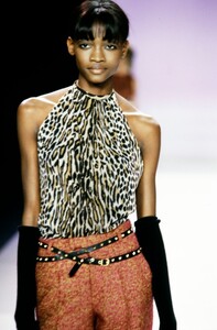 2114758528_oluchionweagbajo002------.thumb.jpg.dc41b567d07cf6793ff1fdda425f4930.jpg