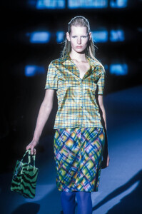 677062029_VersusbyDonatella1996WomenRTW6.thumb.jpg.6e820b7677ea2c727581464cfcb8be90.jpg