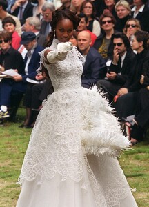 795222888_margarethlahoussaye-duvignyfs001-.thumb.jpg.656c39b3bcc8b6e8e58c356c730c5e75.jpg