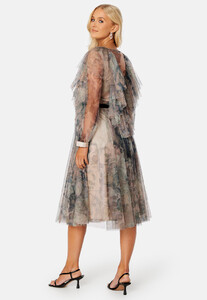ida-sjöstedt-venice-dress-disku-peach-floral_3.jpg