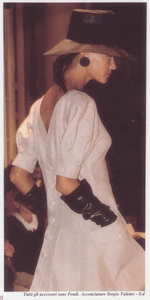 AFScollay-Fendi-zeffiro-4-89-spring89.thumb.png.26f2e636a792d6e939c51537808170b7.png