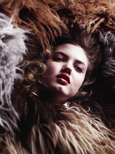A_Woman_In_Full_(11).thumb.jpg.c7cec2241829807e802215836dc05368.jpg