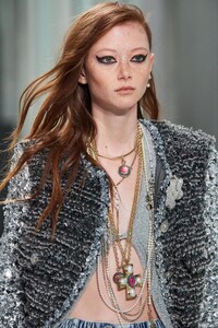 Chanel_dets_077.thumb.jpg.0afe1a6c308ab6c8b902885c9ea71bc8.jpg