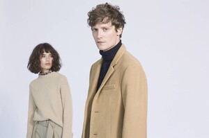 Club-Monaco-Winter-2017-Campaign01.jpg