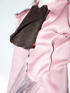 Document-Journal-FW15-Prada-Julia-Nobis-by-Willy-Vanderperre-09.thumb.jpg.0d09be74a4c793a50bdfa24f04b9916b.jpg