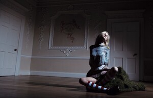Kasia_Struss__Iris_Strubegger_by_Willy_Vanderperre_(Another_Magazine_SS_2011).thumb.jpg.7c0bc8106aa1b0626b34abc8f25ed05f.jpg
