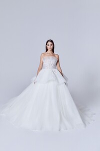 NF-FW20-Bridal-Look20-1.jpeg