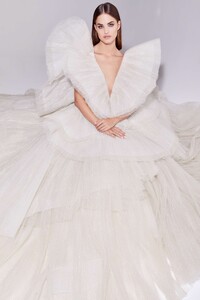 NF-FW20-Bridal-Look8-5.jpeg