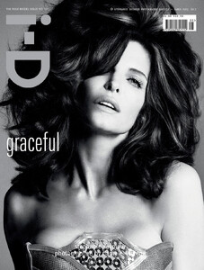 Stephanie_id_mag_1000.thumb.jpg.96efdf227ff844d4ff4165413333984c.jpg