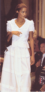 VWebb-Fendi-zeffiro-4-89-spring89.thumb.png.5f9b8334cf8d358238105982bdef304a.png