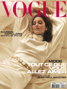 Vogue_Paris_-_APRIL_2020_-_avril_2020_-_nro_1006_France_French_pdf_online-1.thumb.jpg.b13ee76ca030e66c50863988e965f44b.jpg