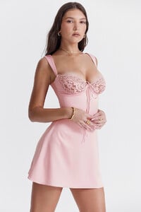 adriana-6r.jpg