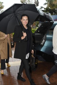 adriana-lima-arrives-at-majestic-hotel-in-cannes-05-20-2023-2.jpg
