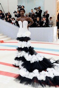 adut-akech-at-2023-met-gala-celebrating-karl-lagerfeld-a-line-of-beauty-in-new-york-05-01-2023-0.jpg