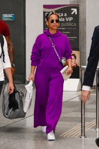 alicia-keys-arrive-in-rio-05-01-2023-1.jpg