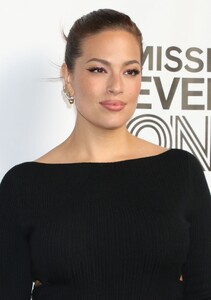 ashley-graham-at-2023-future-of-fashion-celebration-and-honors-in-new-york-05-10-2023-1.jpg
