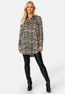 bubbleroom-nicole-long-shirt-zebra_4.jpg
