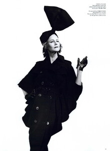 couture_01.thumb.jpg.e4aa254aa834671fa9e6bbe4d0e87d1b.jpg