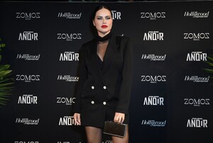 dl.beatsnoop.com-3000-qG6e8gIYCz.jpg