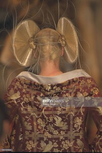 f97givenchyHC--pl--1i.thumb.jpg.b851dae025b86270ad78ac12867e19e1.jpg