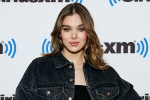 hailee-105e59021a20b422b1.jpg