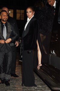 jennifer-lopez-arrives-at-met-gala-after-party-in-new-york-05-01-2023-1.jpg