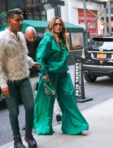 jennifer-lopez-out-to-promotes-her-new-show-mother-in-new-york-05-02-2023-0.jpg