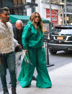 jennifer-lopez-out-to-promotes-her-new-show-mother-in-new-york-05-02-2023-1.jpg
