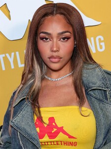 jordyn-woods-at-prettylittlething-x-kappa-launch-party-at-sunset-room-hollywood-05-09-2023-2.jpg