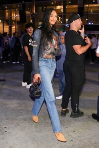 jourdan-dunn-leaves-lakers-vs-suns-game-in-los-angeles-04-08-2023-0.jpg