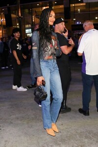 jourdan-dunn-leaves-lakers-vs-suns-game-in-los-angeles-04-08-2023-4.jpg