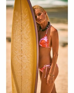 kate-bosworth-roxie-swimwear-bikini-photoshoot-6.jpg