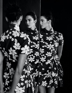 kendall-jenner-for-w-magazine-may-2023-1.jpg