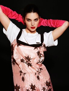 kendall-jenner-for-w-magazine-may-2023-5.jpg
