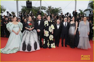 killers-of-the-flower-moon-premiere-at-cannes-68.jpg