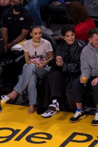 kim-kardashian-kris-jenner-and-sarah-staudinger-at-lakers-game-at-crypto.com-arena-in-los-angeles-05-08-2023-0.jpg