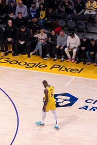 kim-kardashian-kris-jenner-and-sarah-staudinger-at-lakers-game-at-crypto.com-arena-in-los-angeles-05-08-2023-2.jpg