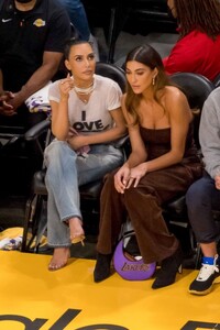 kim-kardashian-kris-jenner-and-sarah-staudinger-at-lakers-game-at-crypto.com-arena-in-los-angeles-05-08-2023-5.jpg