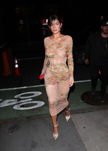 kylie-jenner-arrives-at-a-private-jean-paul-gaultier-party-in-new-york-05-02-2023-4.jpg