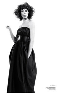 lea-t-willy-vanderperre-v-mag08.thumb.jpg.069f3e142542d703be306f8ebfb8be87.jpg