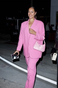 leona-lewis-arrives-at-opening-of-drake-s-in-west-hollywood-05-04-2023-2.jpg
