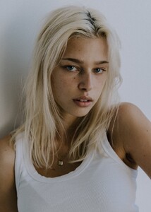 lily-hoffman_272123.jpg