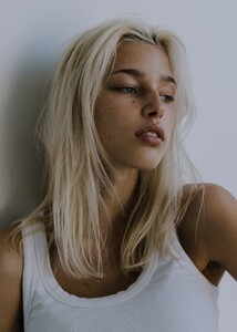 lily-hoffman_272128.jpg