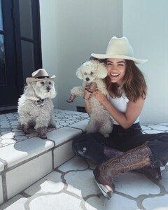 lucy-hale-04-27-2023-4.jpg