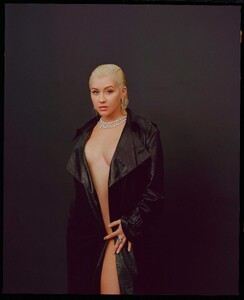 luke_gilford_liberation_christina_aguilera_011.jpg