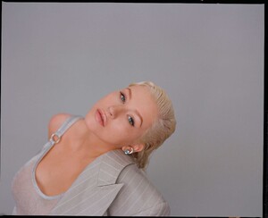 luke_gilford_liberation_christina_aguilera_014.jpg